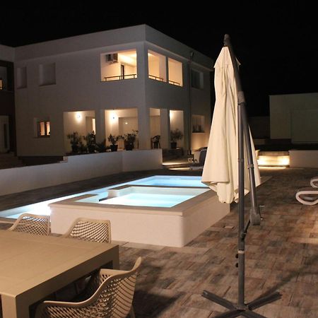 Holiday House Emjalemi Πούλα Εξωτερικό φωτογραφία