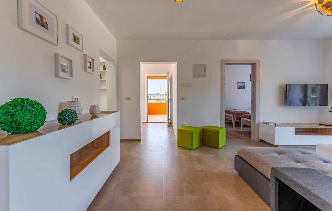 Holiday House Emjalemi Πούλα Εξωτερικό φωτογραφία